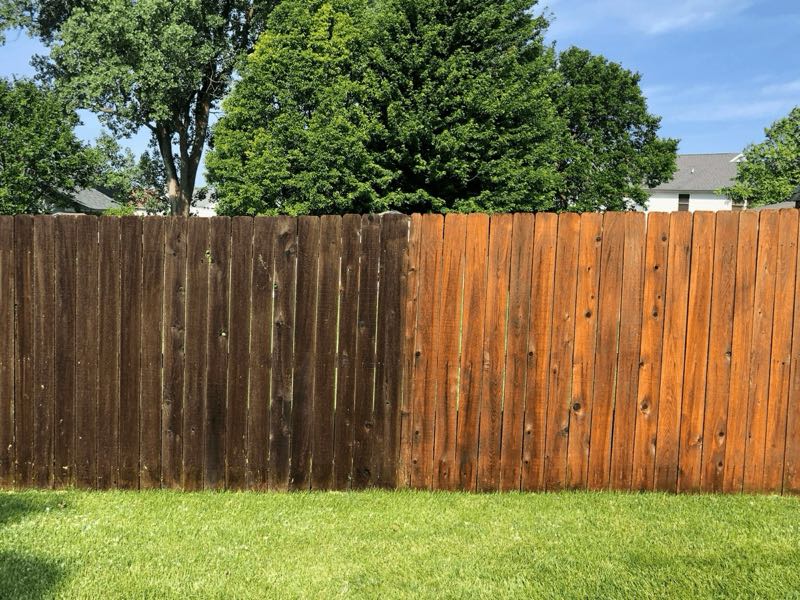 Fence Staining in Weatherford